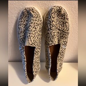 Toms Slip On Leopard Shoes